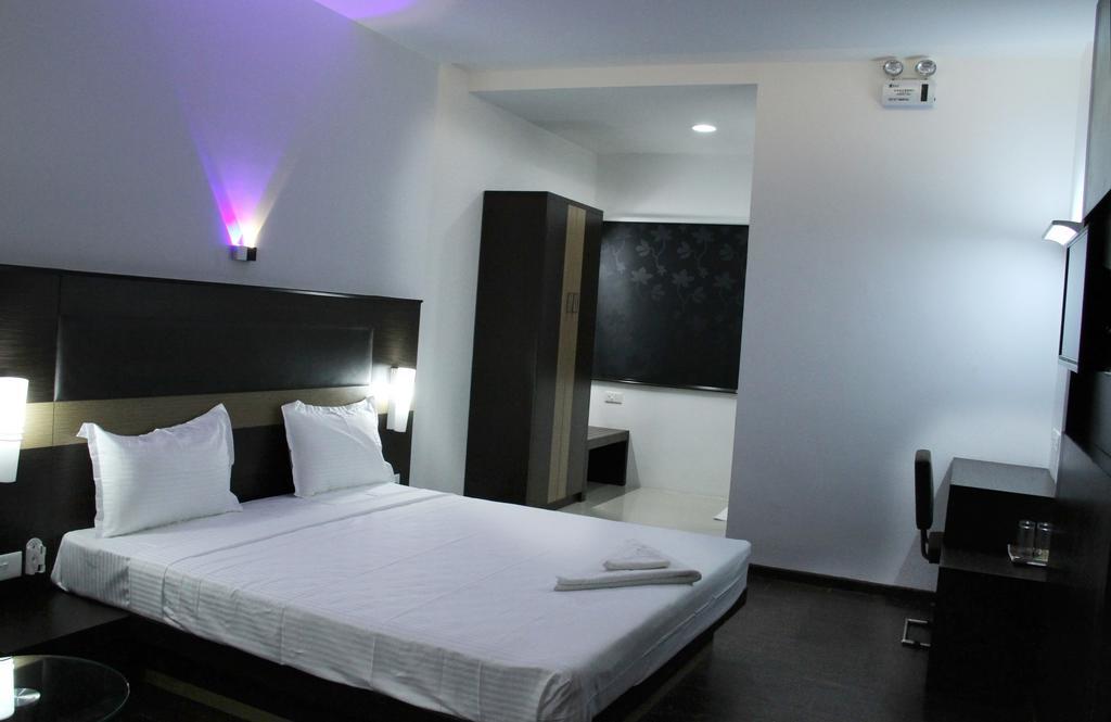 Hotel The Home Tirupur Exterior foto